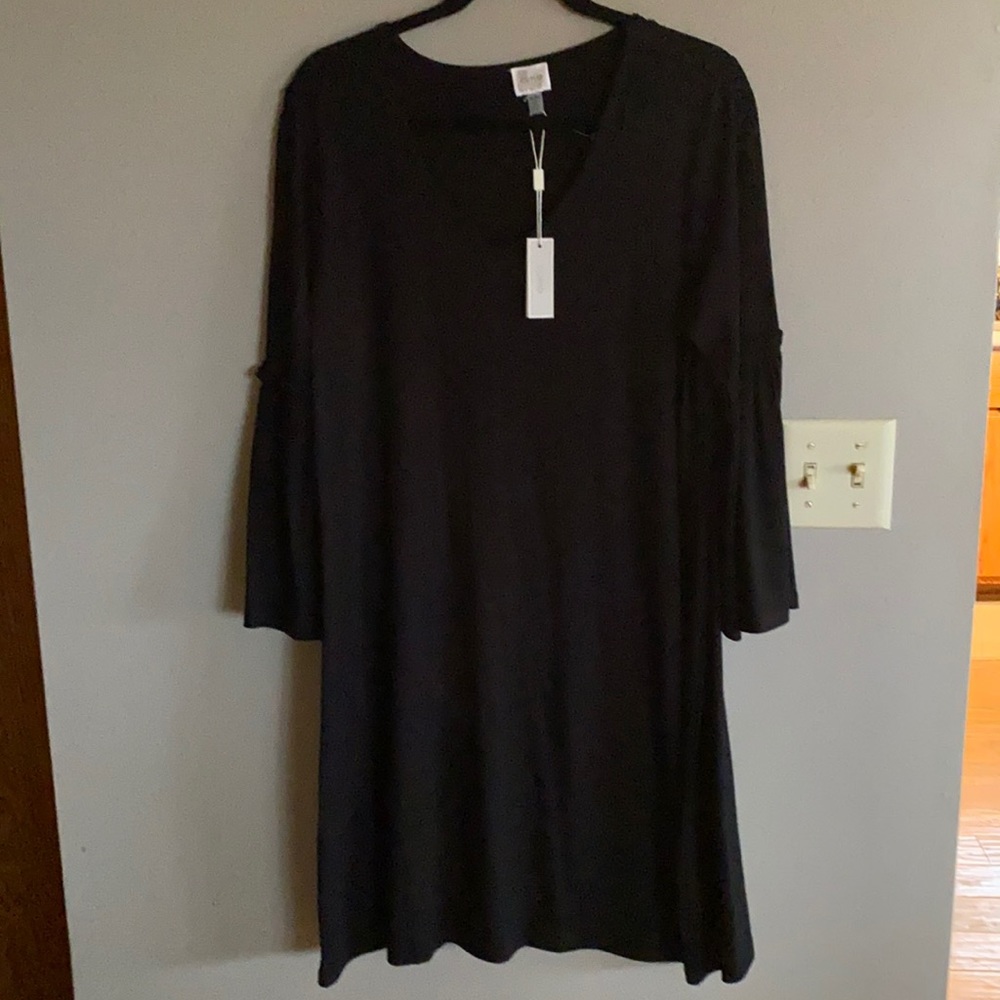 Cupio Black Bell Sleeve Dress
